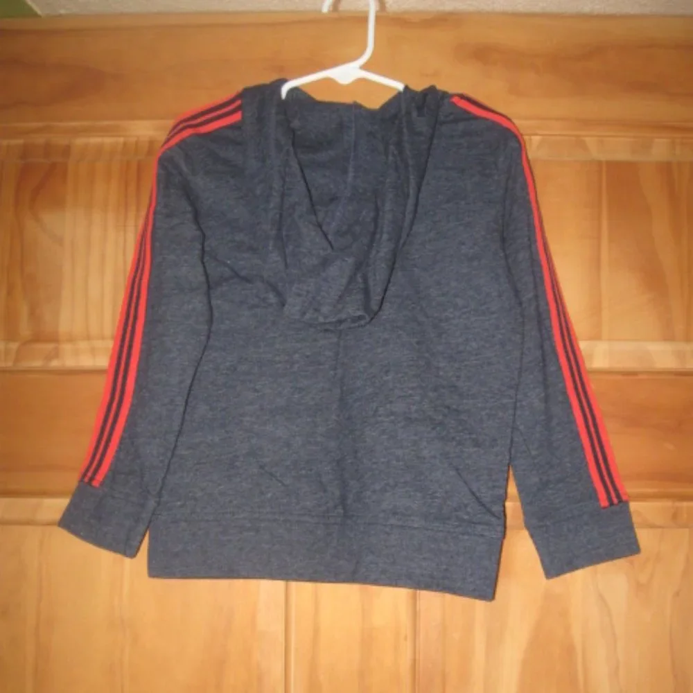 5/$30 Boys OshKosh B'gosh Long Sleeve Hooded Shirt